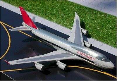Boeing 747-400 Northwest Airlines - 1/500 Scale (SJNWA007)(TAS002636)(StarJets)