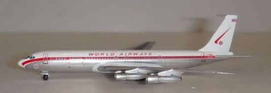 Boeing 707-300 World Airways - 1/400 Scale (AV4707002)(TAS002159)(Aviation 400)