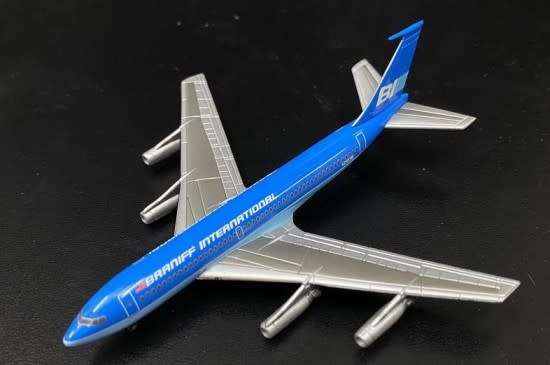 Boeing 720-027 Braniff International - 1/400 Scale (JX112)(TAS002577)(Jet-X)