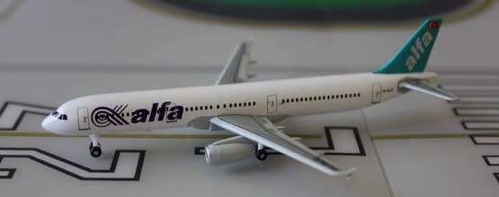 Airbus A321 Alfa - 1/400 Scale (DWAAF321)(TAS000617)(Dragon Wings)