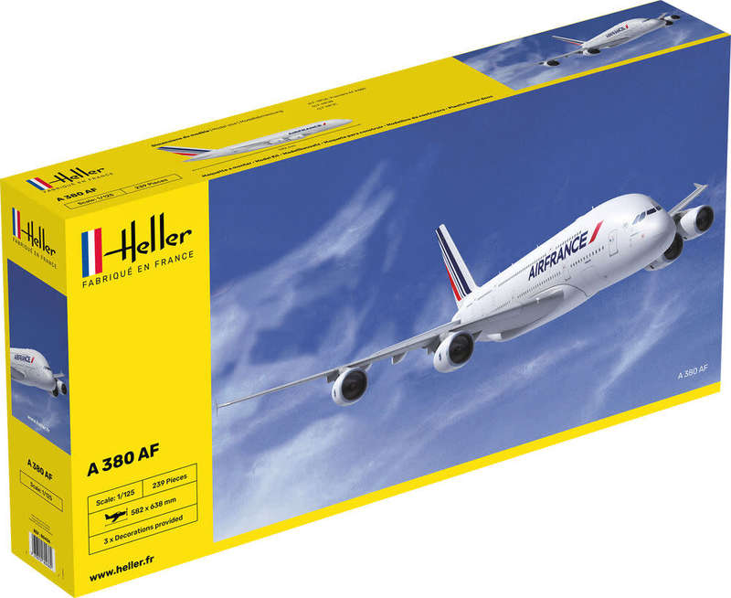 Airbus A380 - 1/125 Scale (HEL80436)(Heller)