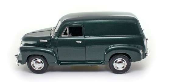 1950 Chevrolet Panel Truck 1/18 Scale (Die Cast Model)