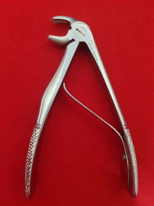 Kids Extracting Forceps no6 Lower Molars German Stainless Steel