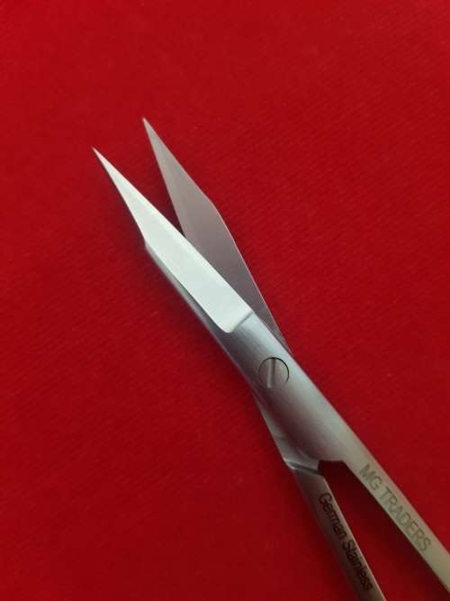 (TC) Goldman Fox Scissor Gold 13cm Straight German Stainless Steel
