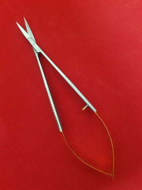 (TC) Castroviejo Scissor Flat Handle 14cm Curved German Stainless Steel