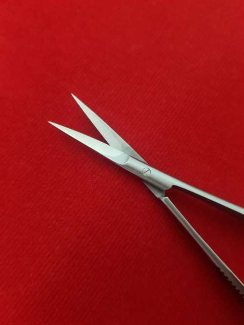(TC) Castroviejo Scissor Flat Handle 12cm Straight German Stainless Steel
