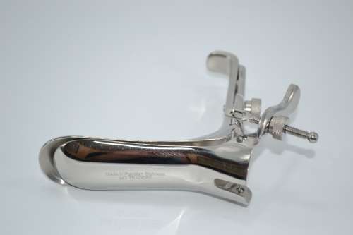 Graves Viginal Speculum (Size Medium) Germen Stainless Steel