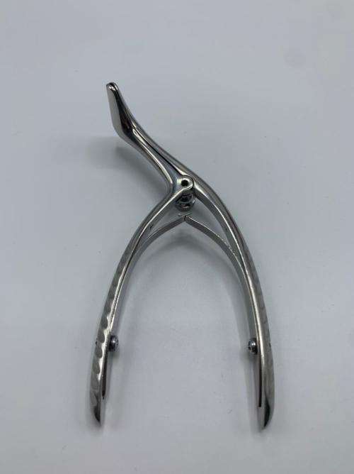 Nasal Speculum Curved 12cm Stainless Steel