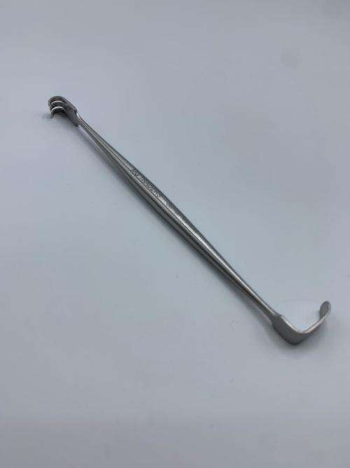 Senn Mueller Skin Retractor (Sharp Prong) 16cm German Stainless Steel