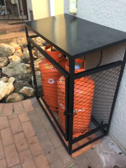 Double 19kg Gas Cylinder Cages