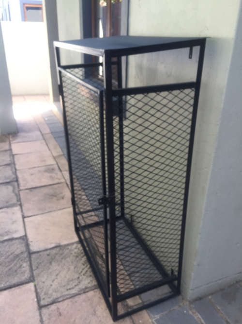 Double 48kg gas cylinder cages
