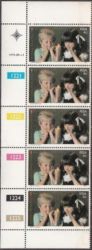RSA 1979: 50th ANNIVERSARY OF THE S.A. CHRISTMAS FUND 4c CONTROL STRIP OF 5 MNH (SACC 468)