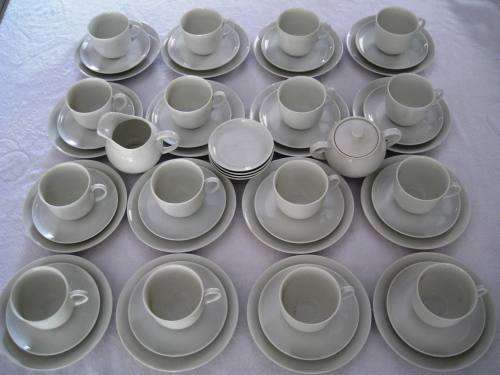 ARZBERG 54 PIECE TEA SET
