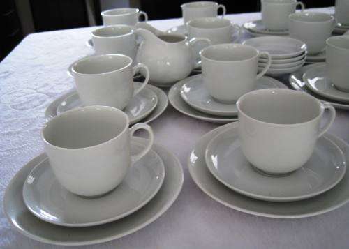 ARZBERG 54 PIECE TEA SET