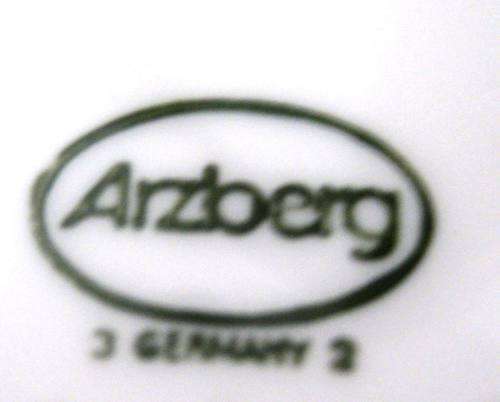 ARZBERG 54 PIECE TEA SET