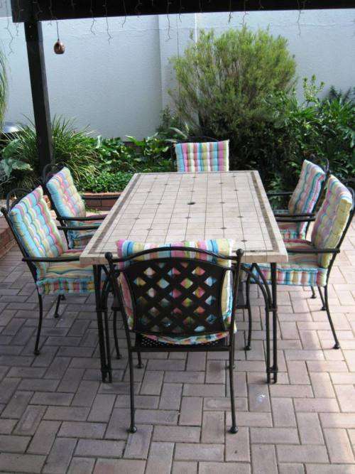 6 SEATER PATIO SET