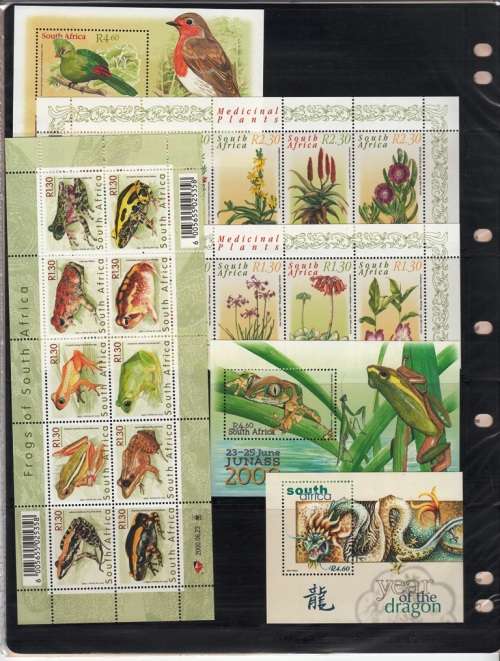 RSA 2000: YEARPACK AS ISSUED BY SAPO MNH