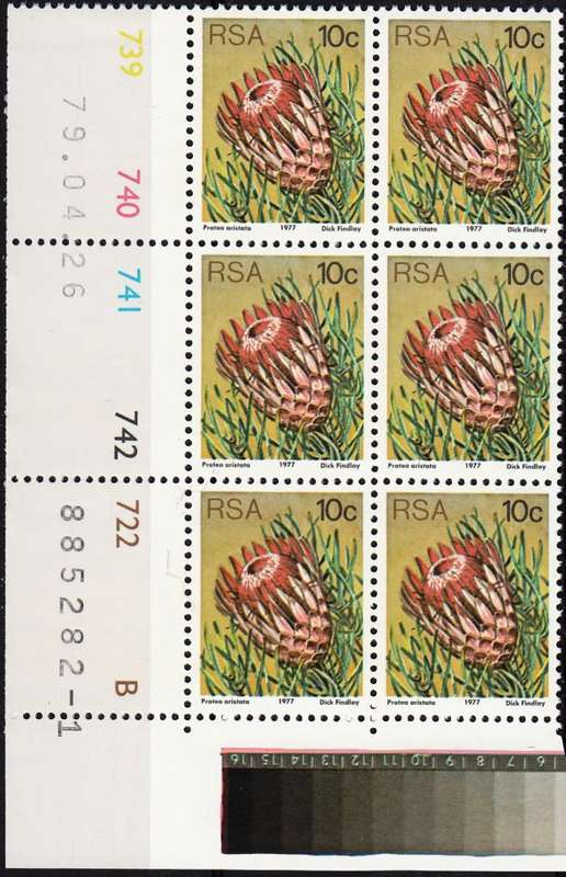 RSA 1979 3rd DEFINITIVE ISSUE 10c MNH CONTROL BLOCKS A + B DATED 26/4/1979 (SACC427)