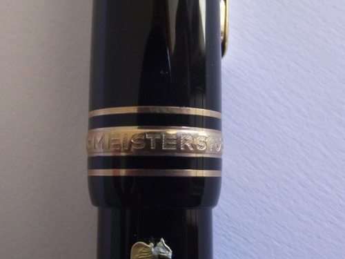AMAZING VINTAGE MONTBLANC MEISTERSTUCK NO: 146 FOUNTAIN PEN WITH 14CT GOLD NIB