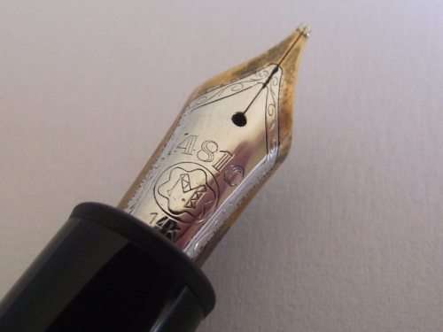 AMAZING VINTAGE MONTBLANC MEISTERSTUCK NO: 146 FOUNTAIN PEN WITH 14CT GOLD NIB