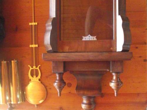 GERMAN MECHANISM IN A STUNNING LARGE SOLID IMBUIA WOOD AND GLASS CASE