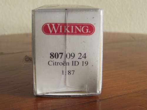 WIKING HO SCALE CITROEN ID 19 --- 8070924