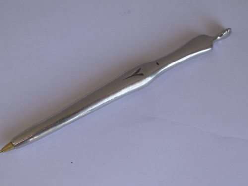STUNNING CARROL BOYES PEN-WOMAN