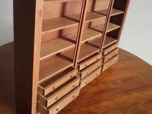 LARGE WOODEN BOOK SHELF UNIT