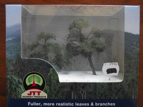 JTT HO SCALE LIVE OAK TREES