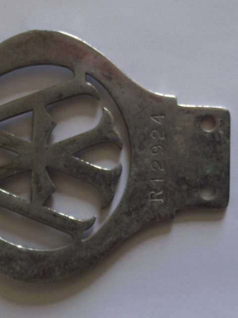 VINATGE RHODESIA AA CAR BADGE ( R12924)