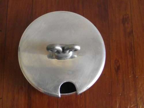LOVELY CARROL BOYES LIDDED SUGAR BOWL