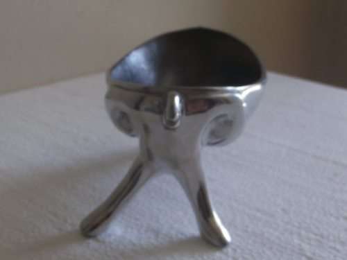STUNNING CARROL BOYES ALUMINIUM NUT BOWL SMALL-OVAL LOAD DESIGN
