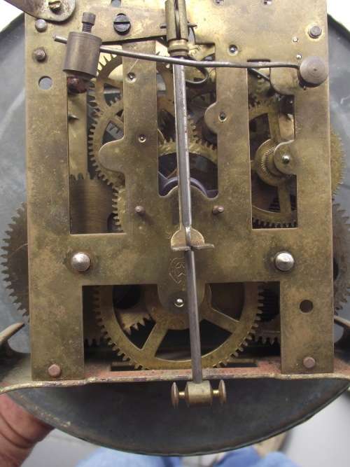 Beautiful Antique Early 1900s German / Vienna Chiming Wall Clock with Key.
