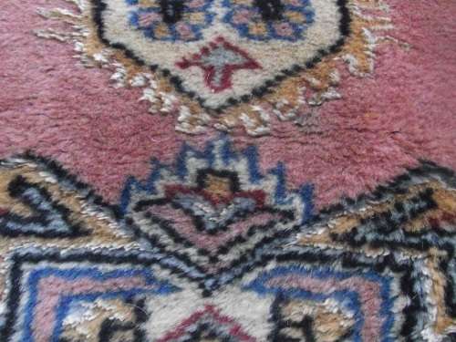 HAND WOVEN PERSIAN RUG