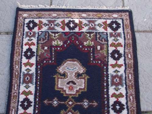 HAND WOVEN PERSIAN RUNNER