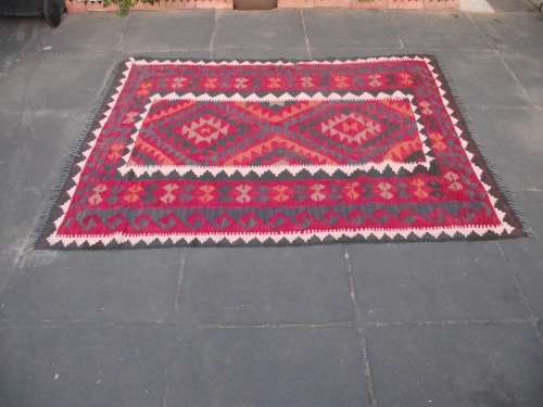 HAND WOVEN KELIM