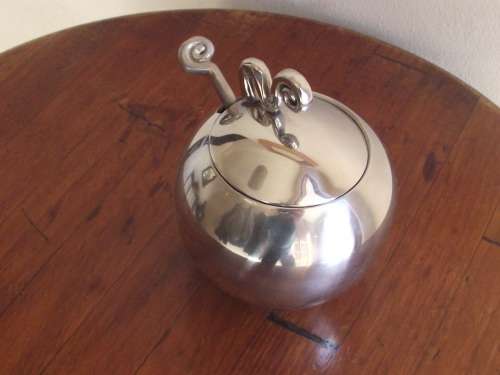 CARROL BOYES ROUND WAVE DESIGN LIDDED SUGAR BOWL AND SPOON