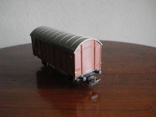 MARKLIN CLOSED WAGGON