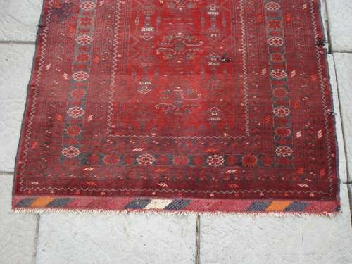 HAND WOVEN PERSIAN RUG --- HAS SOME BALDING AND DAMAGE