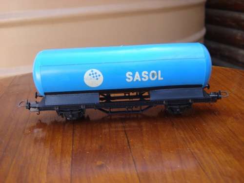 LIMA HO SCALE SASOL PETROL TANKER