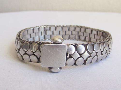 LOVELY VINTAGE STERLING SILVER BRACELET