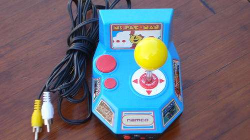 NAMCO MS. PAC-MAN PLUG IT IN AND PLAY TV ARCADE CLASSICS W/5 GAMES