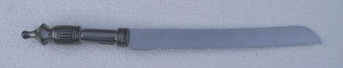 CARROL BOYES BREAD KNIFE