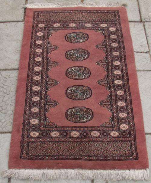 STUNNING HANDMADE PERSIAN CARPET