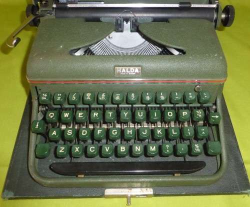 1950's "HALDA" TYPEWRITER IN ORIGINAL CASE!!! MADE IN SWEDEN