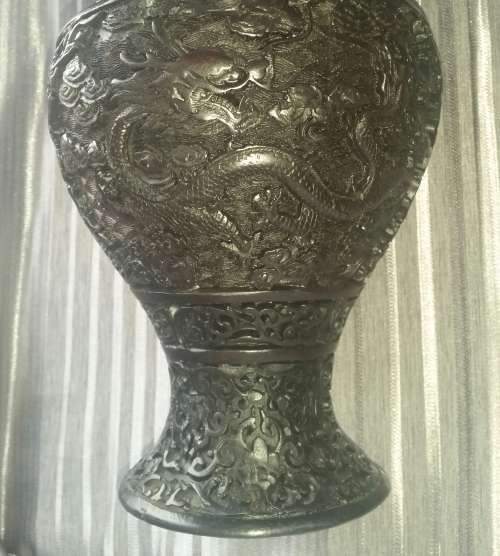 LARGE CINNABAR VASE!!! Dragon Detail, Very Dark Brown, from Thailand!