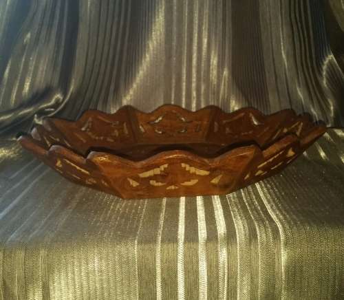 LARGE HANDMADE!!! Wooden Fruit Bowl (Carved and Inlaid)