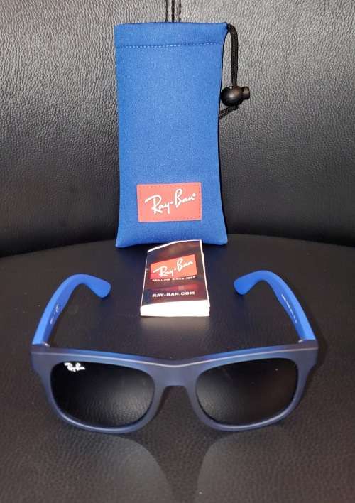 Genuine Ray-Ban JUNIOR Sunglasses (Blue)