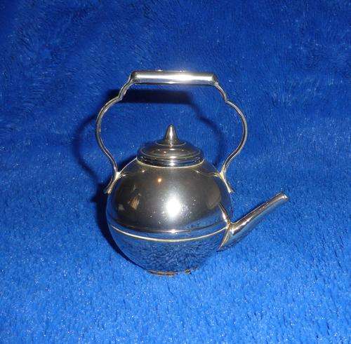 MADE IN ENGLAND "756222" Small Ornamental Plated Teapot - POSTAGE R50