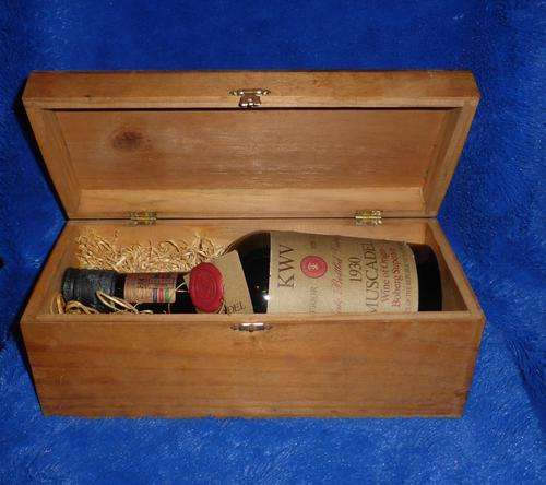 RARE!!! KWV 1930 Muscadel Superior Bin 14 (Still Sealed and in the Original Wooden Box) Value R6000+